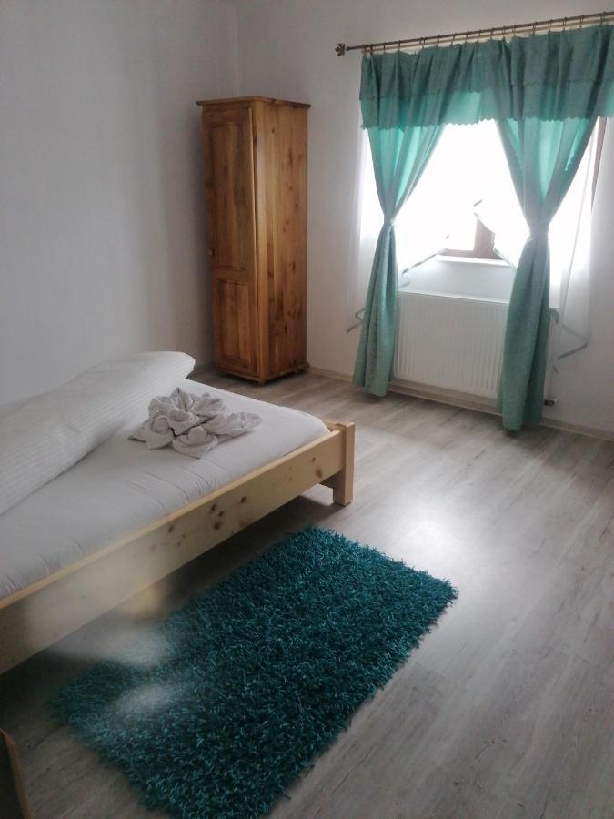 Conacul Elenei Villa Poiana Mărului Dış mekan fotoğraf